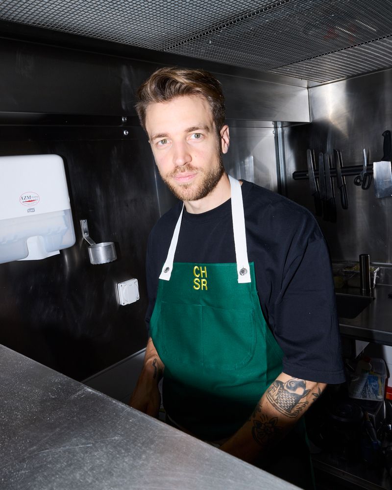 Ex-candidat de Top Chef, PP Clément inaugure son restaurant